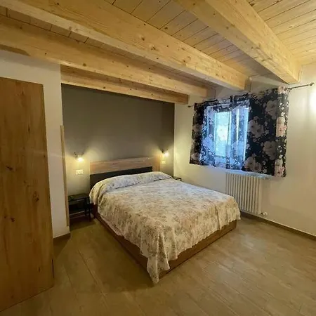 Apartment La Casa Di Emy *